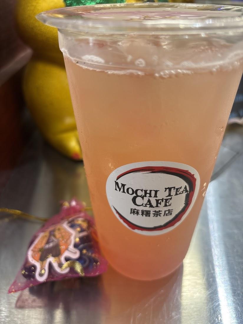 Mochi Tea Cafe (Boba Tea, Ice Cream & Cakes)