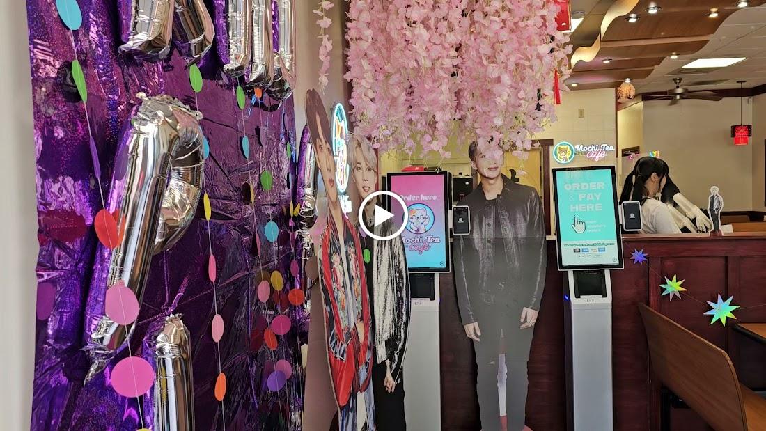 Mochi Tea Cafe (Boba Tea, Ice Cream & Cakes)